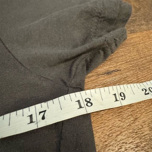 Wicked Broadway Musical "Defy Gravity" Shimmer T-Shirt XL Elphaba Green for Good - Picture 7 of 8